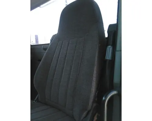 PETERBILT 579 SEAT, FRONT