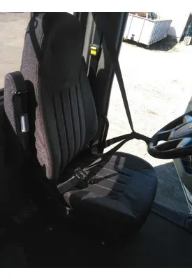 PETERBILT 579 SEAT, FRONT