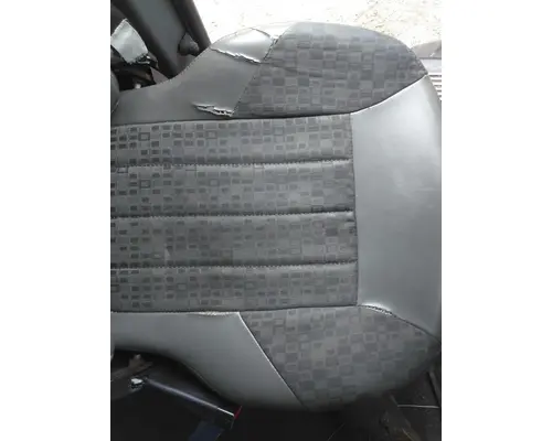 PETERBILT 579 SEAT, FRONT