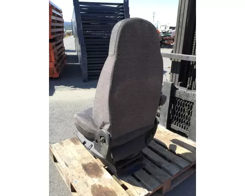 PETERBILT 579 SEAT, FRONT