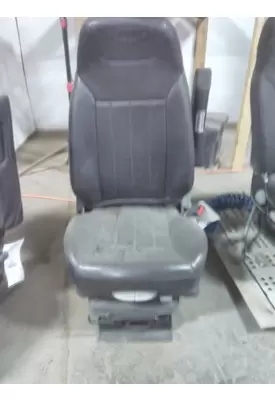 PETERBILT 579 SEAT, FRONT