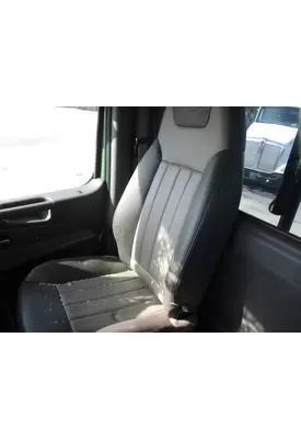 PETERBILT 579 SEAT, FRONT