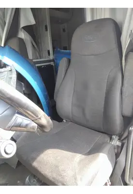 PETERBILT 579 SEAT, FRONT