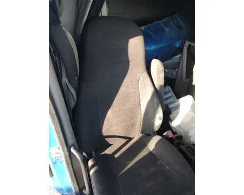 PETERBILT 579 SEAT, FRONT