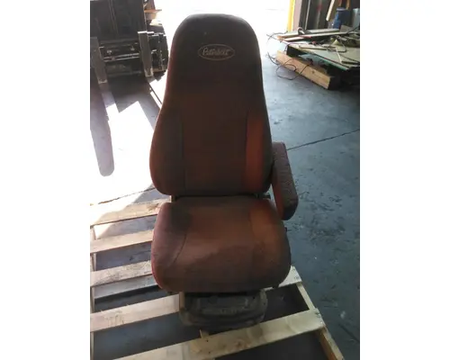 PETERBILT 579 SEAT, FRONT