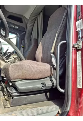 PETERBILT 579 SEAT, FRONT