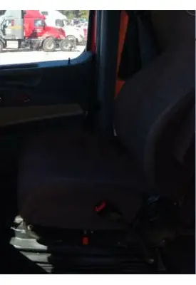 PETERBILT 579 SEAT, FRONT