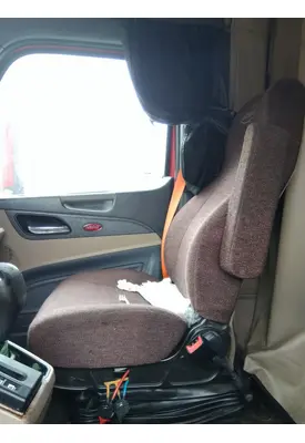 PETERBILT 579 SEAT, FRONT
