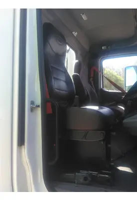 PETERBILT 579 SEAT, FRONT