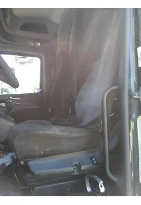 PETERBILT 579 SEAT, FRONT