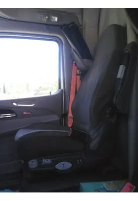 PETERBILT 579 SEAT, FRONT