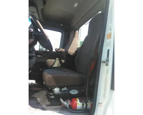 PETERBILT 579 SEAT, FRONT