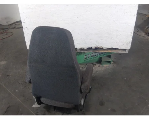 PETERBILT 579 SEAT, FRONT