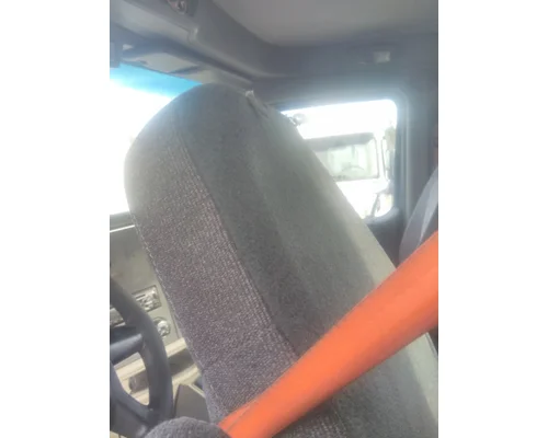 PETERBILT 579 SEAT, FRONT
