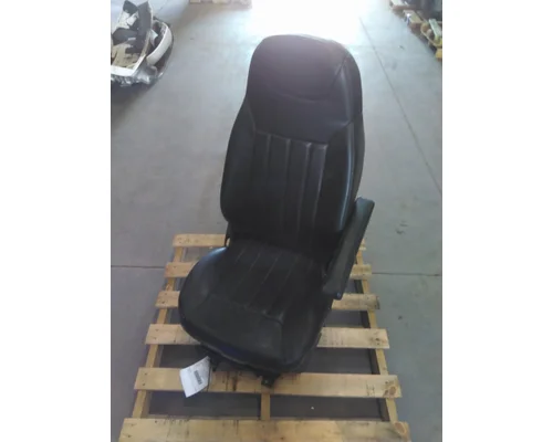 PETERBILT 579 SEAT, FRONT