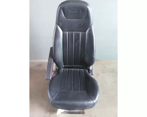 PETERBILT 579 SEAT, FRONT