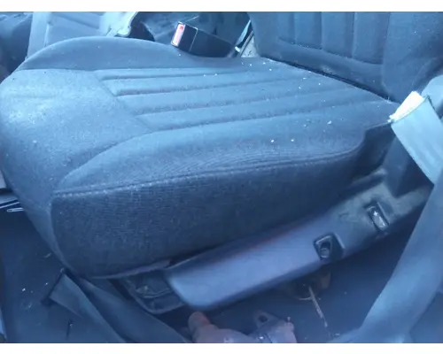 PETERBILT 579 SEAT, FRONT