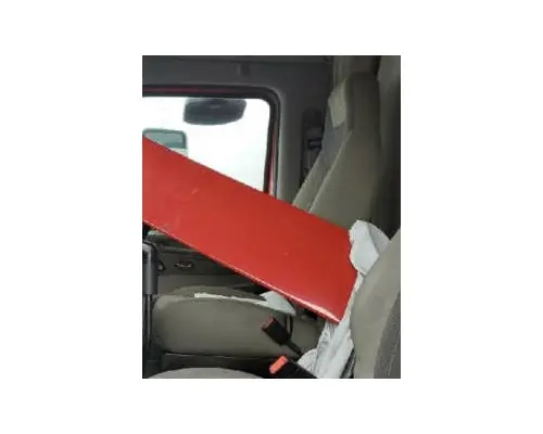 PETERBILT 579 SEAT, FRONT
