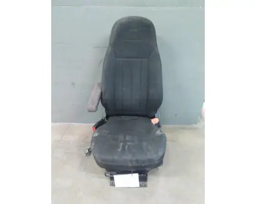 PETERBILT 579 SEAT, FRONT