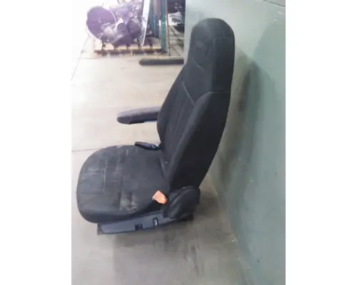 PETERBILT 579 SEAT, FRONT
