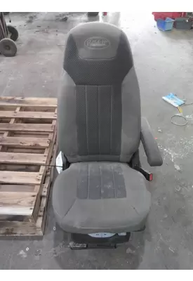 PETERBILT 579 SEAT, FRONT