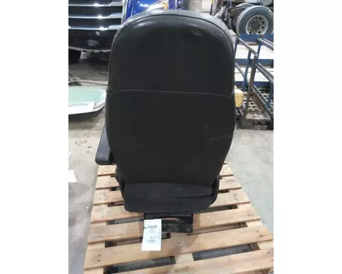 PETERBILT 579 SEAT, FRONT