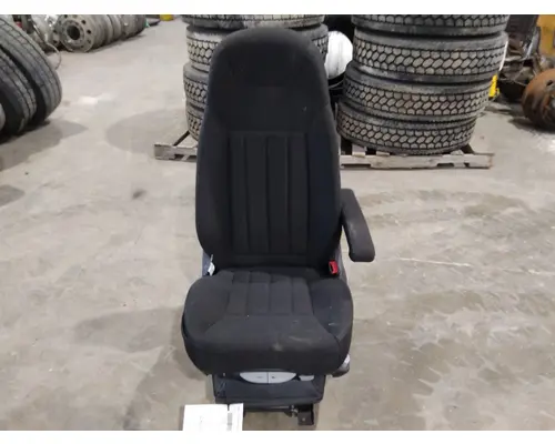 PETERBILT 579 SEAT, FRONT