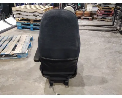 PETERBILT 579 SEAT, FRONT