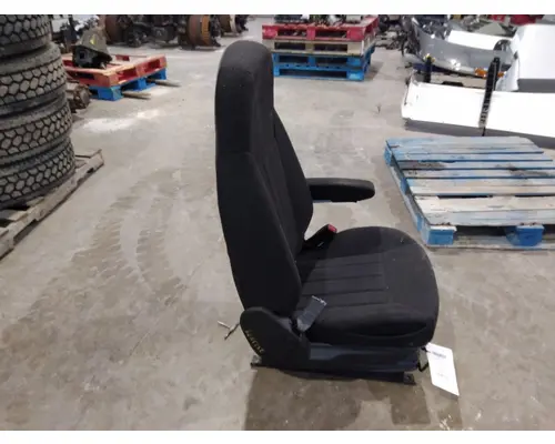PETERBILT 579 SEAT, FRONT