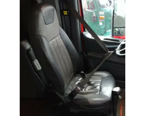 PETERBILT 579 SEAT, FRONT