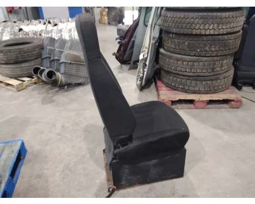 PETERBILT 579 SEAT, FRONT
