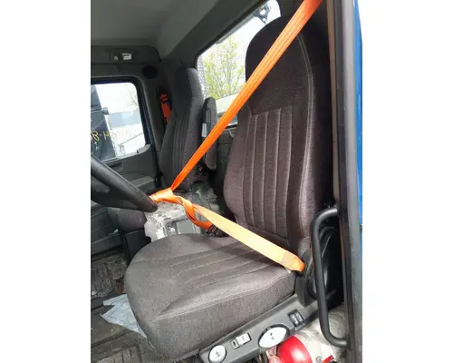PETERBILT 579 SEAT, FRONT