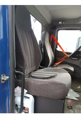 PETERBILT 579 SEAT, FRONT