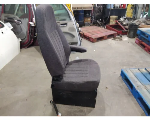 PETERBILT 579 SEAT, FRONT