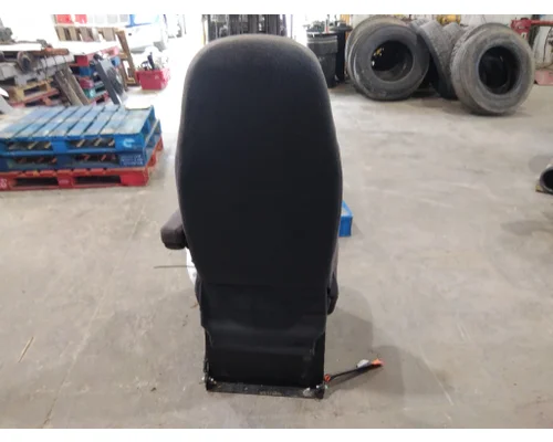 PETERBILT 579 SEAT, FRONT