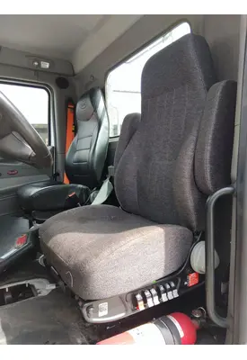 PETERBILT 579 SEAT, FRONT