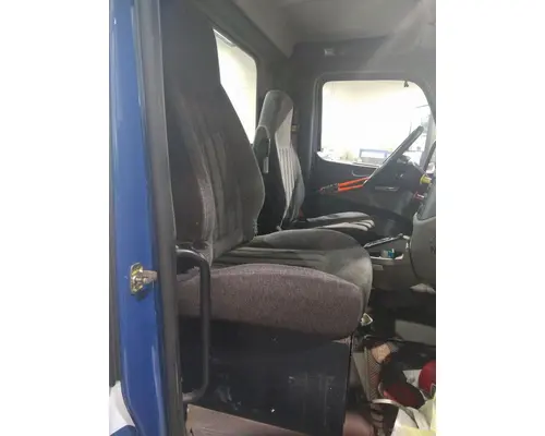 PETERBILT 579 SEAT, FRONT