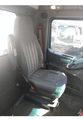 PETERBILT 579 SEAT, FRONT