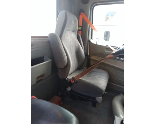PETERBILT 579 SEAT, FRONT