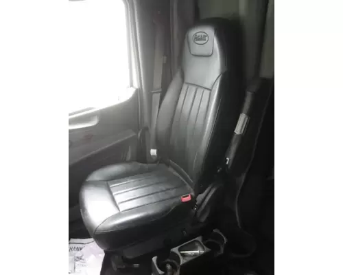 PETERBILT 579 SEAT, FRONT