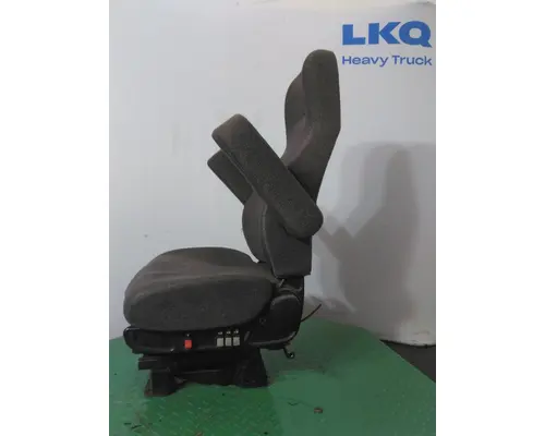 PETERBILT 579 SEAT, FRONT