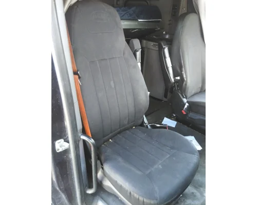 PETERBILT 579 SEAT, FRONT