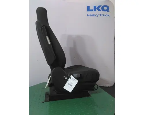 PETERBILT 579 SEAT, FRONT
