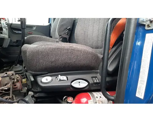 PETERBILT 579 SEAT, FRONT