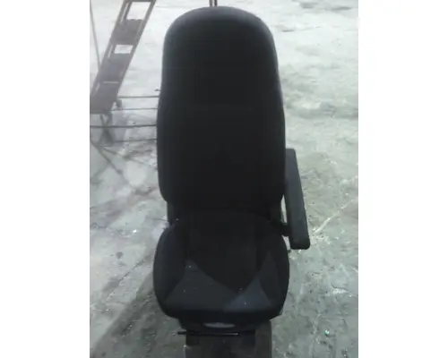 PETERBILT 579 SEAT, FRONT