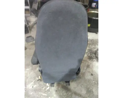 PETERBILT 579 SEAT, FRONT