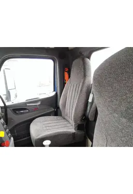 PETERBILT 579 SEAT, FRONT