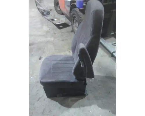 PETERBILT 579 SEAT, FRONT