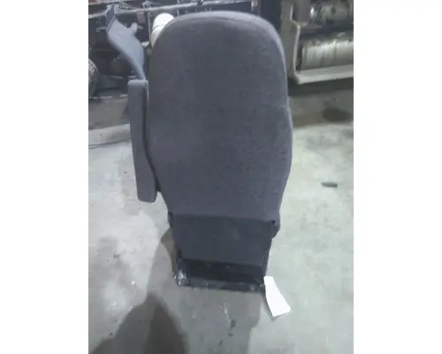PETERBILT 579 SEAT, FRONT