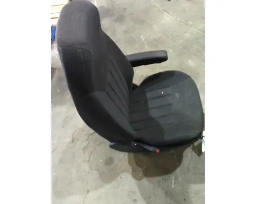PETERBILT 579 SEAT, FRONT